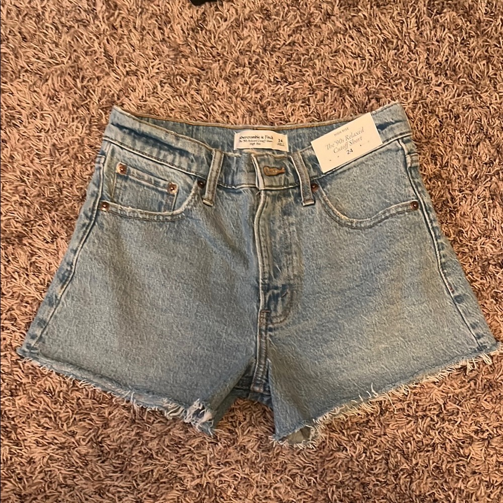 Abercrombie The 90s Relaxed Cutoff Shorts High Rise